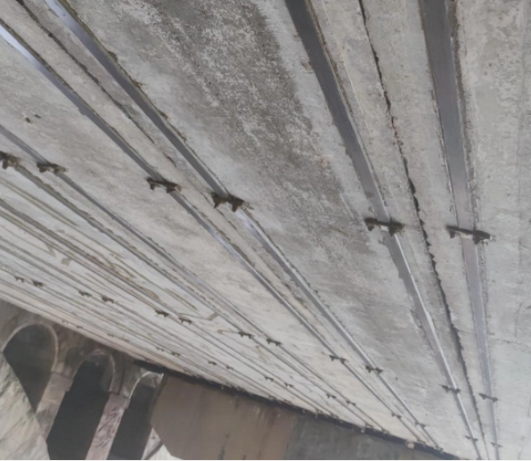 Strengthening Bridges with Prestressed CFRP Reinforcement System